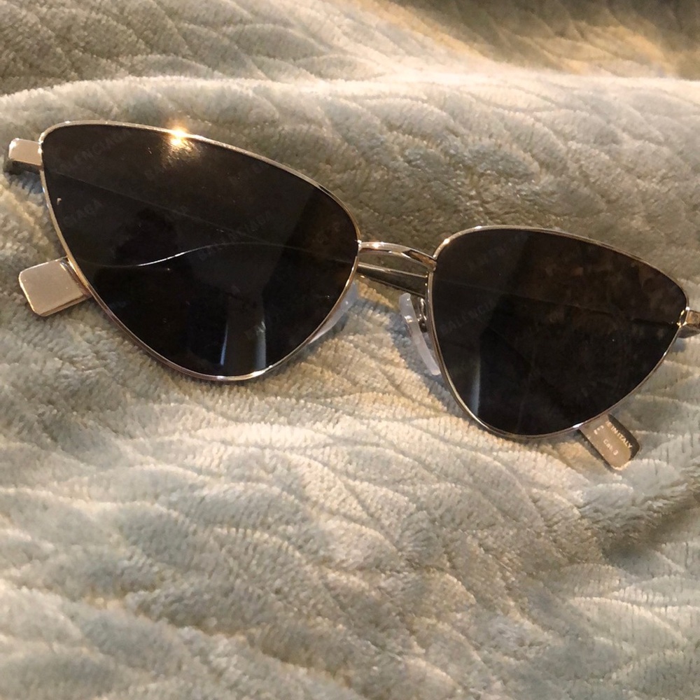 Balenciaga 61MM Triangle Logo Sunglasses - Picture 6 of 6
